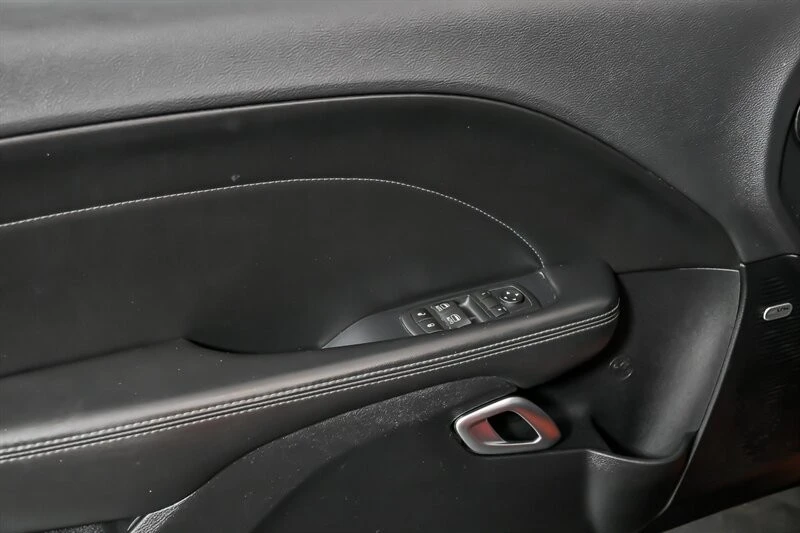 2016 Dodge Challenger 3rd Gen - Image 12 of 28