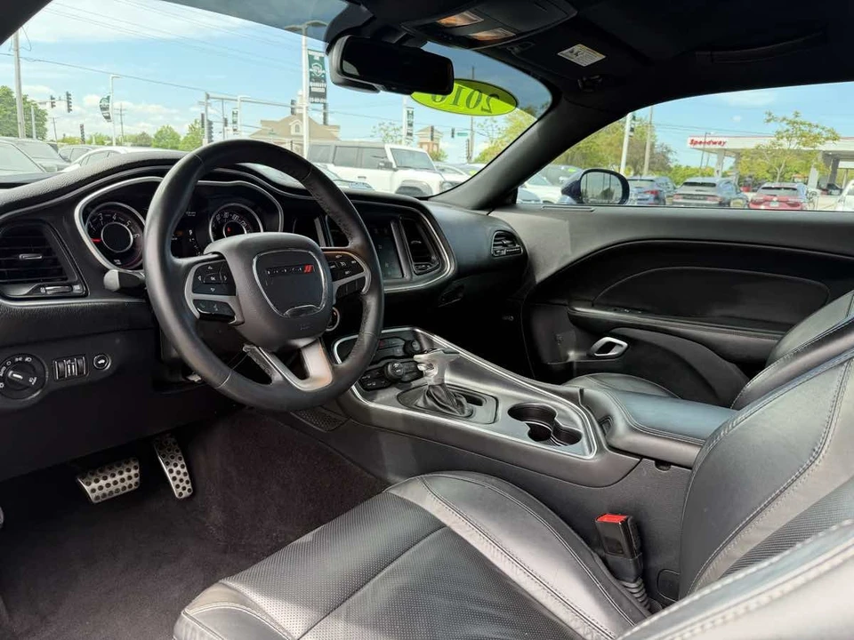 2016 Dodge Challenger 3rd Gen - Image 13 of 22