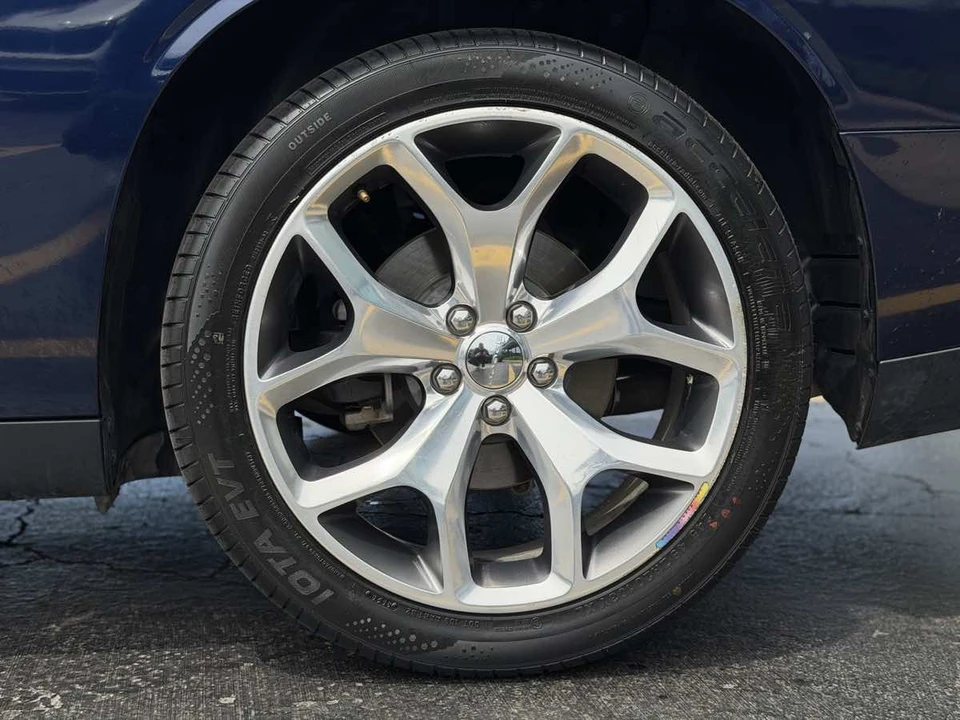 2016 Dodge Challenger 3rd Gen - Image 11 of 22
