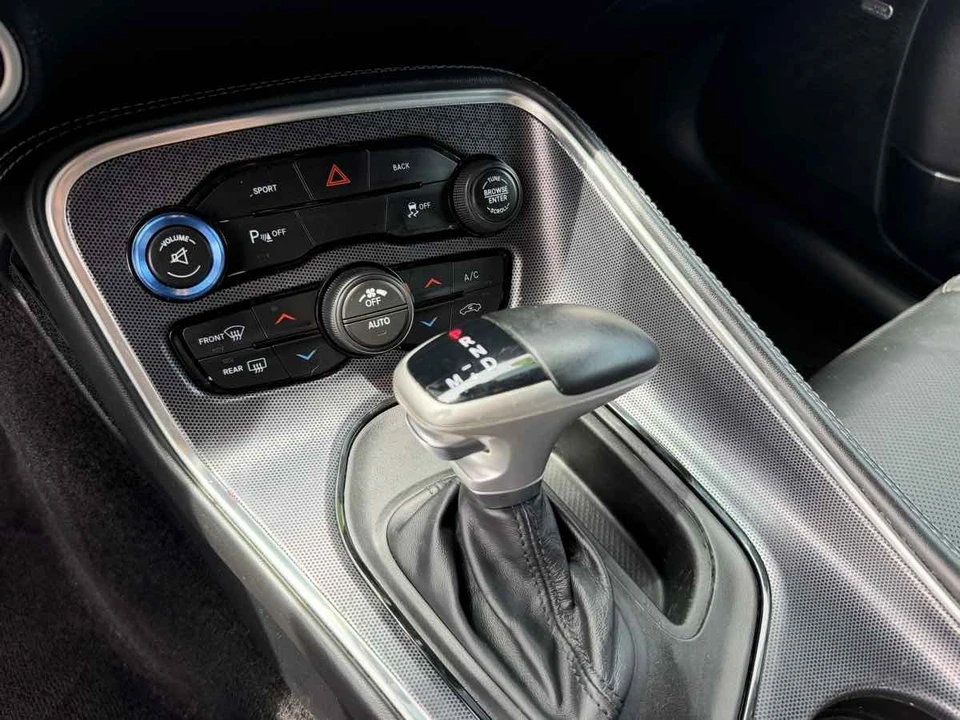 2016 Dodge Challenger 3rd Gen - Image 16 of 22