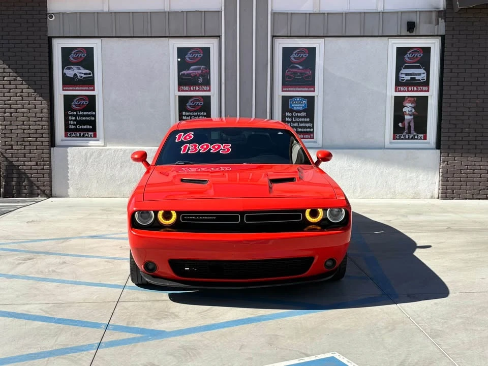 2016 Dodge Challenger 3rd Gen - Image 3 of 10