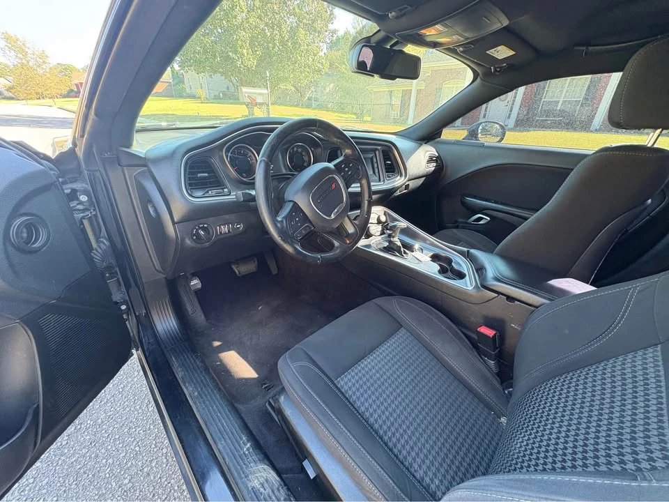 2016 Dodge Challenger 3rd Gen - Image 8 of 11