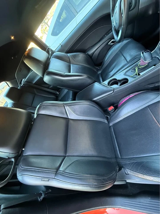 2016 Dodge Challenger 3rd Gen - Image 5 of 12