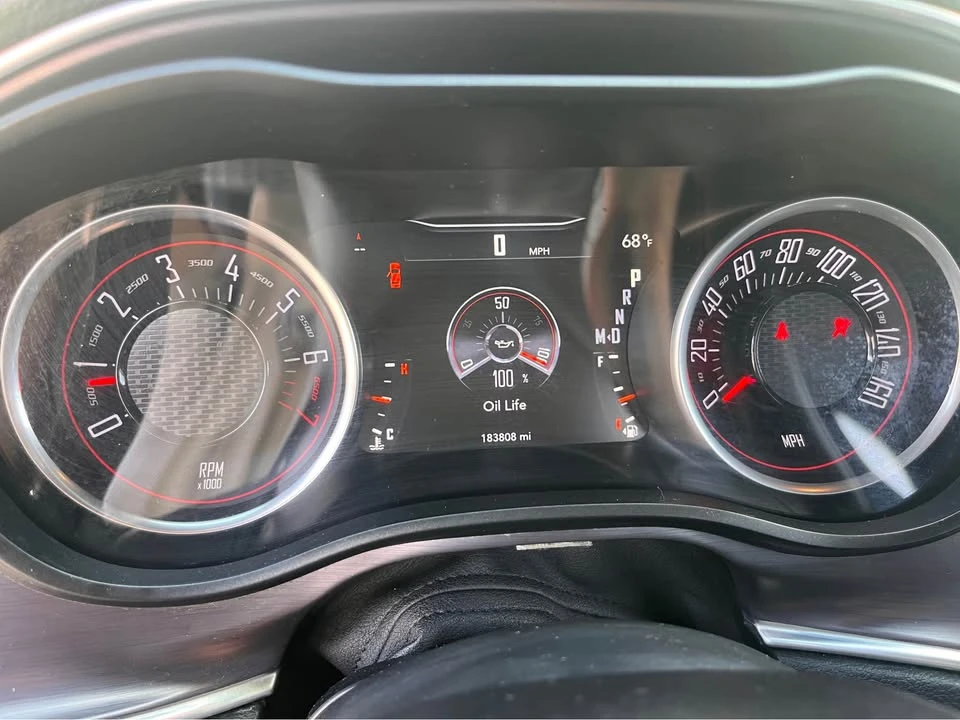 2016 Dodge Challenger 3rd Gen - Image 11 of 12