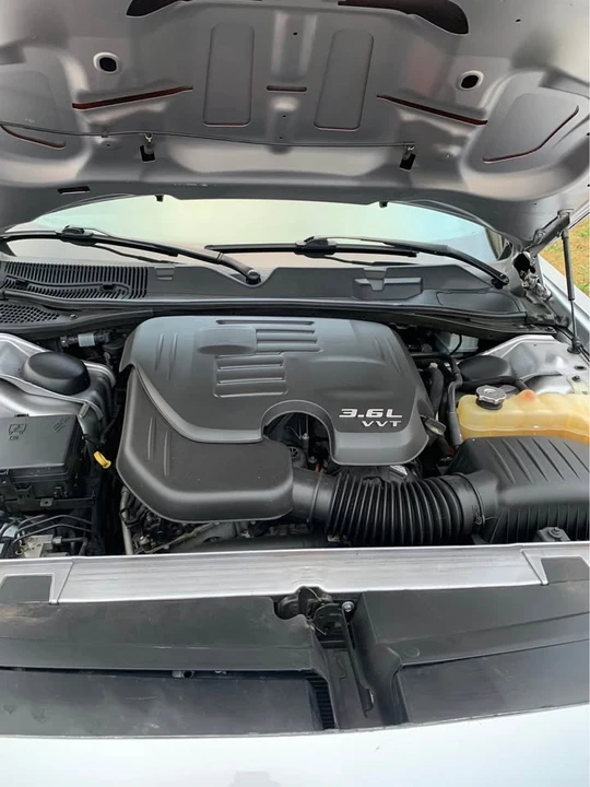 2016 Dodge Challenger 3rd Gen - Image 5 of 12