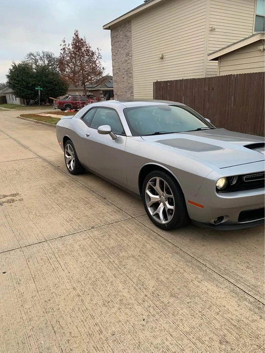 2016 Dodge Challenger 3rd Gen - Image 2 of 12