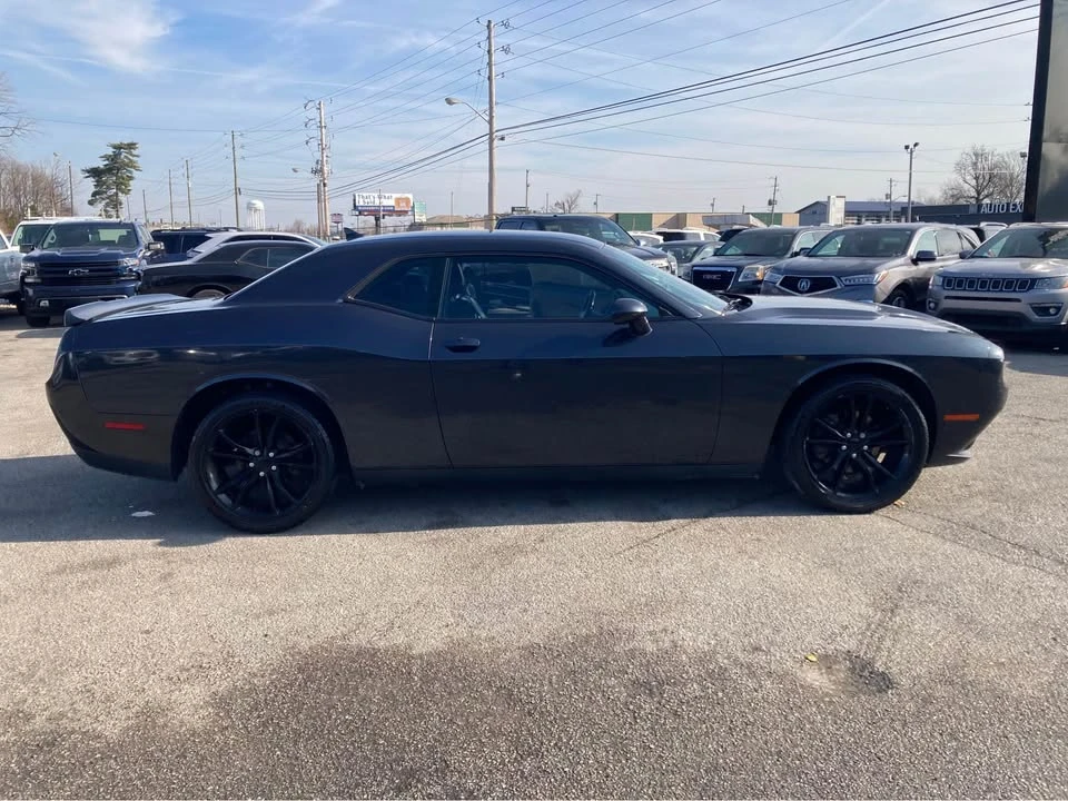 2016 Dodge Challenger 3rd Gen - Image 3 of 8