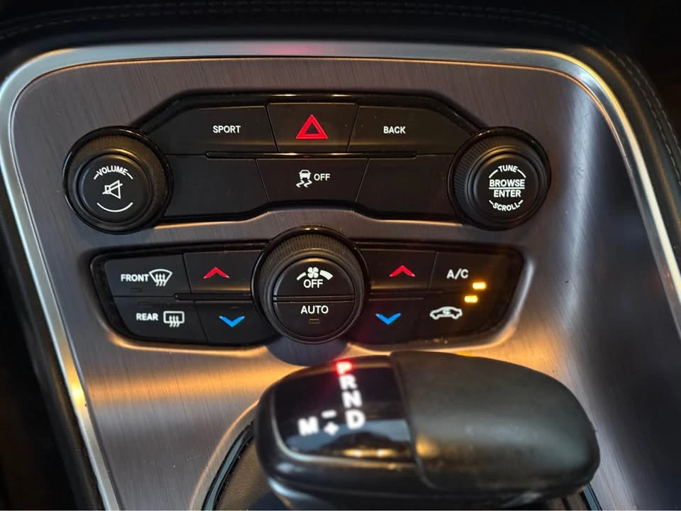 2016 Dodge Challenger 3rd Gen - Image 10 of 11
