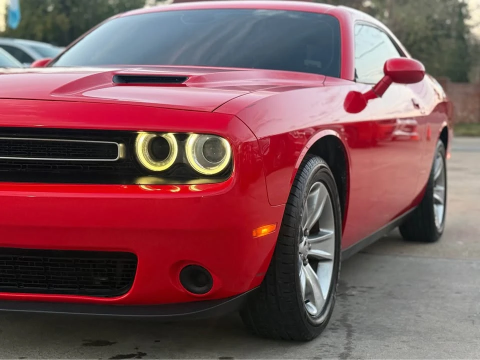 2016 Dodge Challenger 3rd Gen - Image 9 of 11