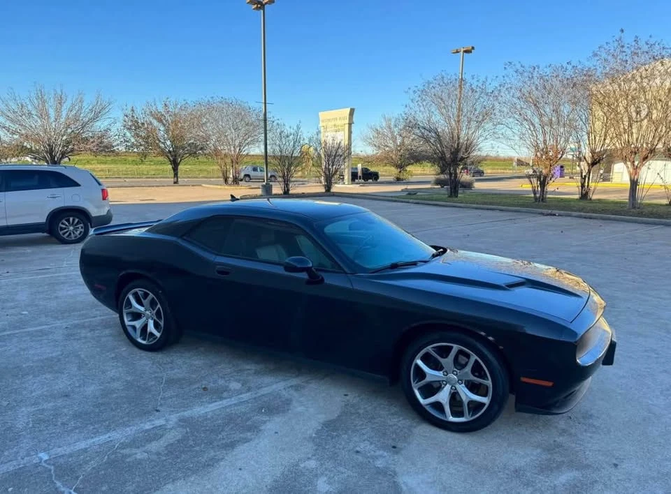 2016 Dodge Challenger 3rd Gen - Image 4 of 16