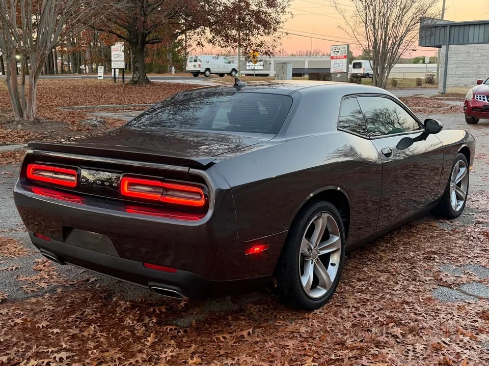 2016 Dodge Challenger 3rd Gen - Image 7 of 13