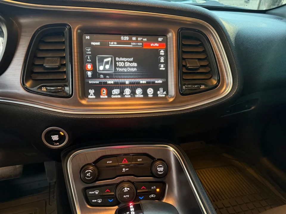 2016 Dodge Challenger 3rd Gen - Image 12 of 13
