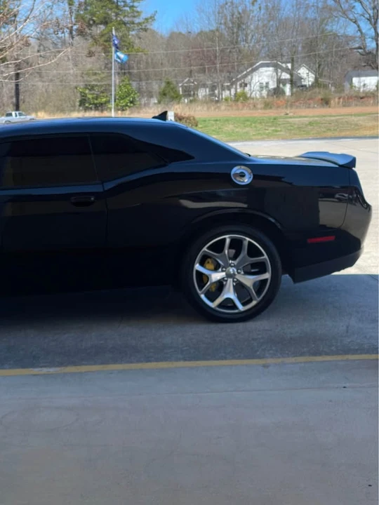 2016 Dodge Challenger 3rd Gen - Image 3 of 16