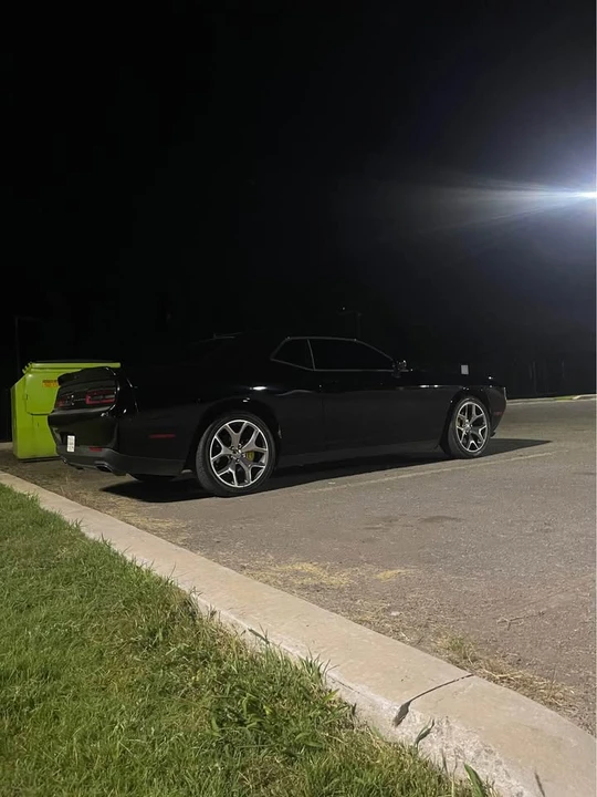 2016 Dodge Challenger 3rd Gen - Image 10 of 16