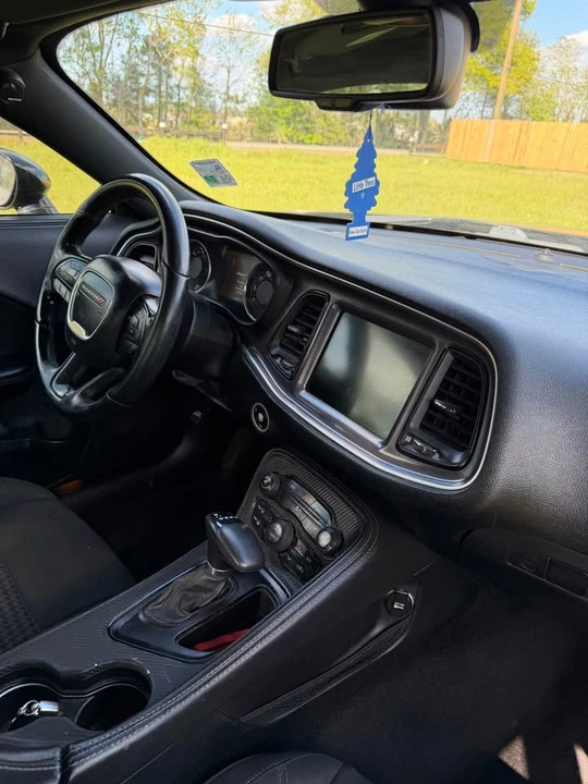 2016 Dodge Challenger 3rd Gen - Image 2 of 9