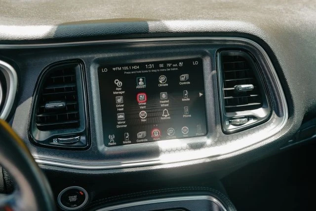 2016 Dodge Challenger 3rd Gen - Image 14 of 31