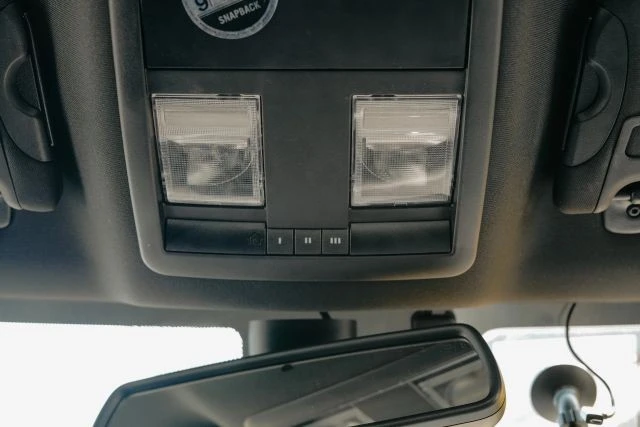2016 Dodge Challenger 3rd Gen - Image 30 of 31