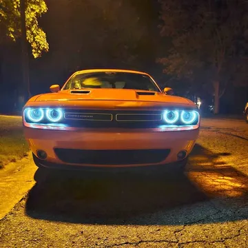2016 Dodge Challenger SXT Plus