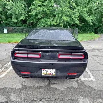 2016 Dodge Challenger SXT Plus Coupe