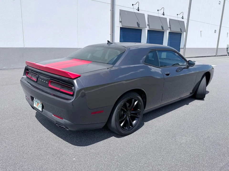 2016 Dodge Challenger 3rd Gen - Image 4 of 16