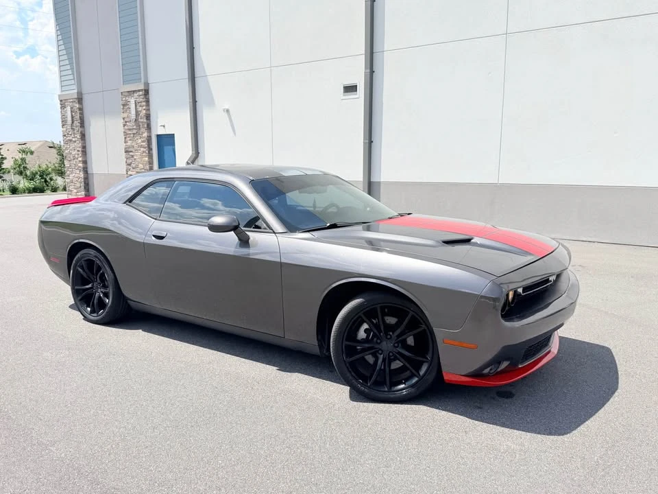 2016 Dodge Challenger 3rd Gen - Image 2 of 16
