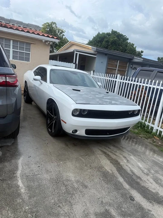 2016 Dodge Challenger 3rd Gen - Image 4 of 17