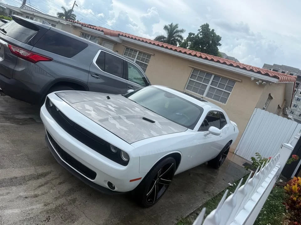 2016 Dodge Challenger 3rd Gen - Image 2 of 17