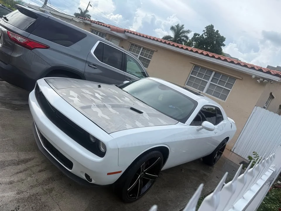 2016 Dodge Challenger 3rd Gen - Image 10 of 17