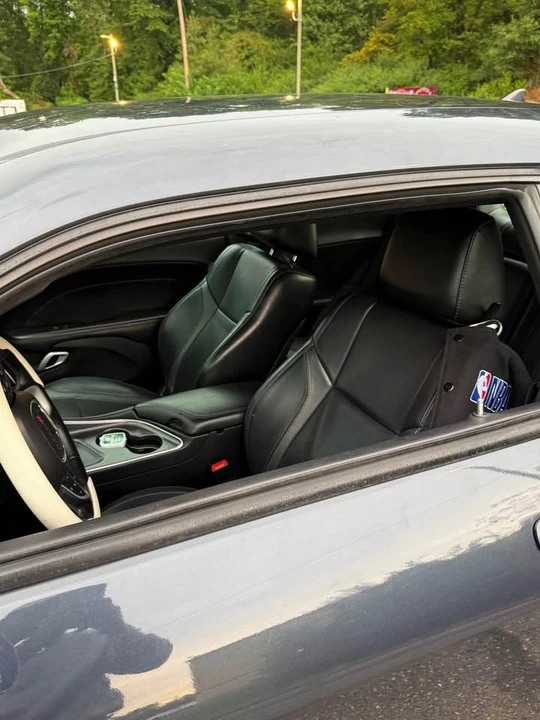 2016 Dodge Challenger 3rd Gen - Image 10 of 10