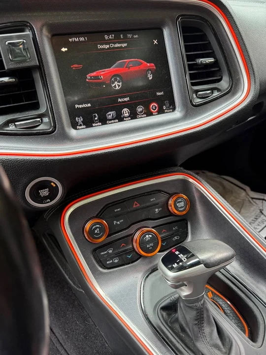2016 Dodge Challenger 3rd Gen - Image 12 of 13