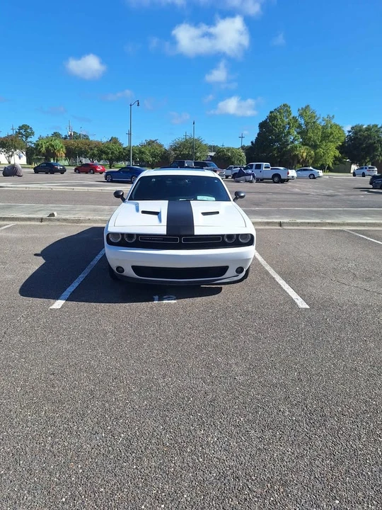 2016 Dodge Challenger 3rd Gen - Image 2 of 7