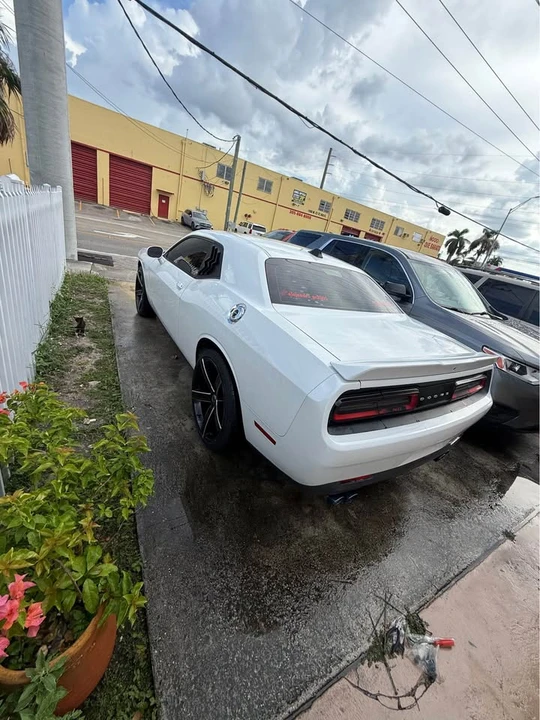 2016 Dodge Challenger 3rd Gen - Image 12 of 17