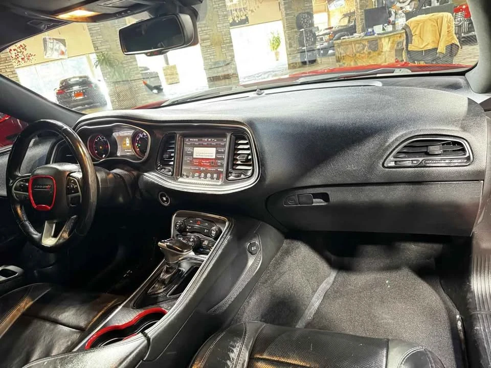 2016 Dodge Challenger 3rd Gen - Image 11 of 16
