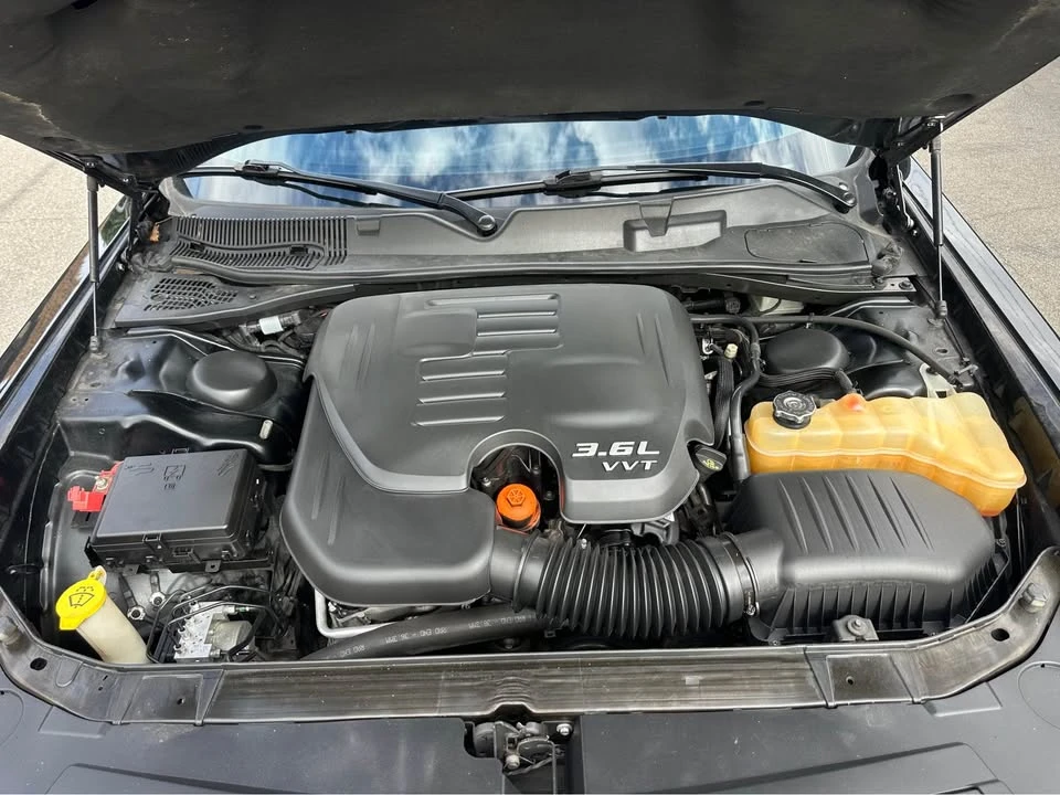 2016 Dodge Challenger 3rd Gen - Image 4 of 4