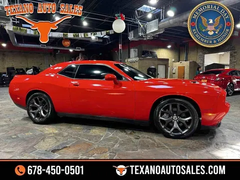 2016 Dodge Challenger SXT Plus Coupe 2D