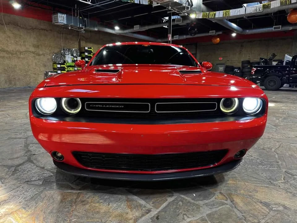 2016 Dodge Challenger 3rd Gen - Image 2 of 16