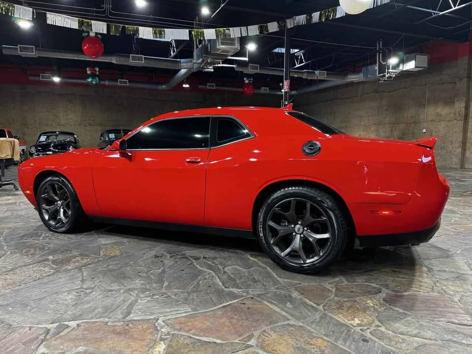 2016 Dodge Challenger 3rd Gen - Image 4 of 16