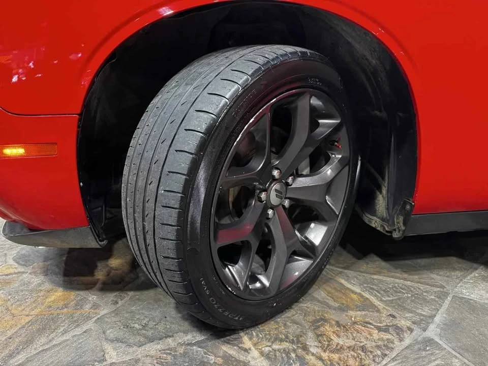 2016 Dodge Challenger 3rd Gen - Image 15 of 16