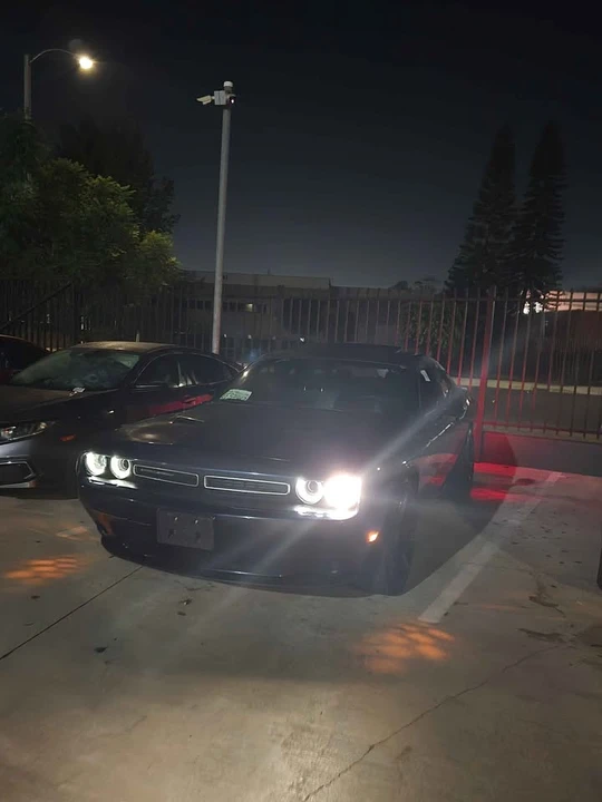 2016 Dodge Challenger 3rd Gen - Image 3 of 9