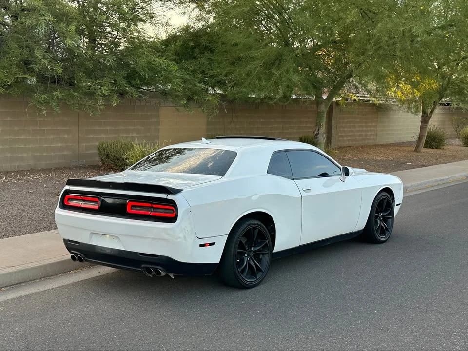 2016 Dodge Challenger 3rd Gen - Image 6 of 12