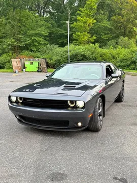 2016 Dodge Challenger SXT Plus Coupe 2D