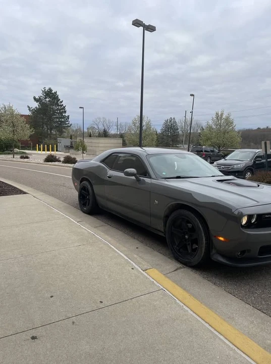 2016 Dodge Challenger 3rd Gen - Image 5 of 6