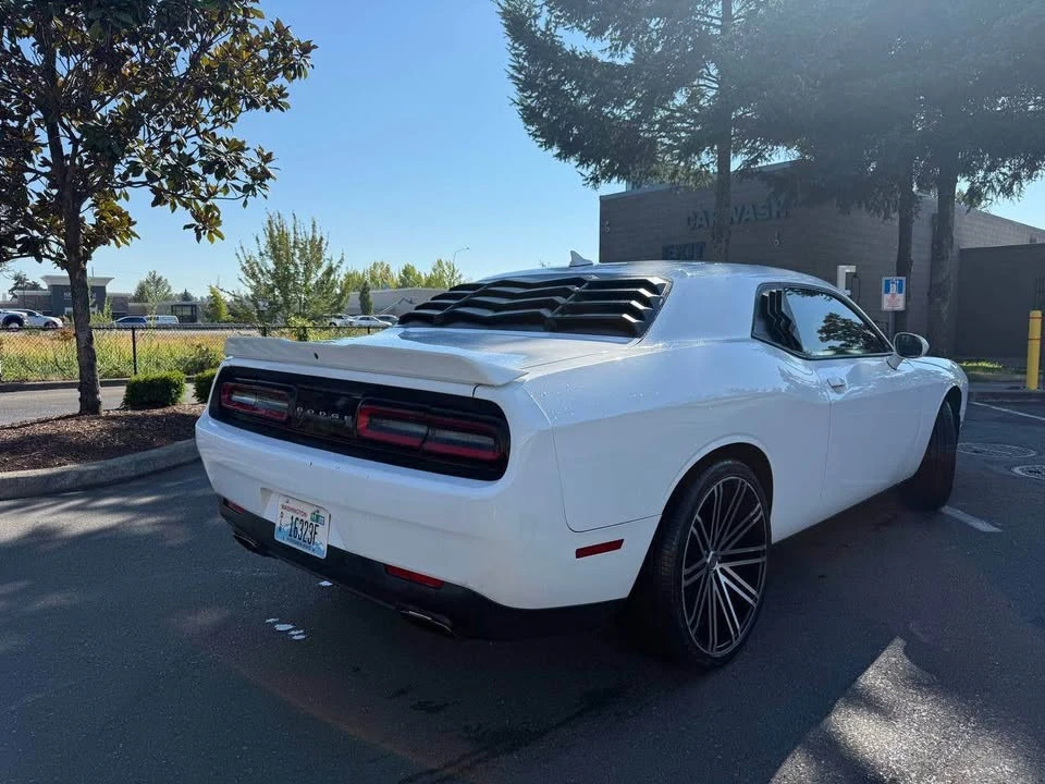 2016 Dodge Challenger 3rd Gen - Image 4 of 10