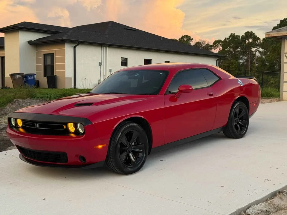 2016 Dodge Challenger 3rd Gen - Image 5 of 13