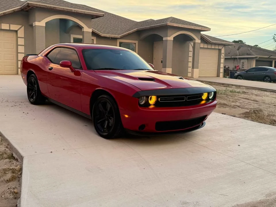 2016 Dodge Challenger 3rd Gen - Image 9 of 13