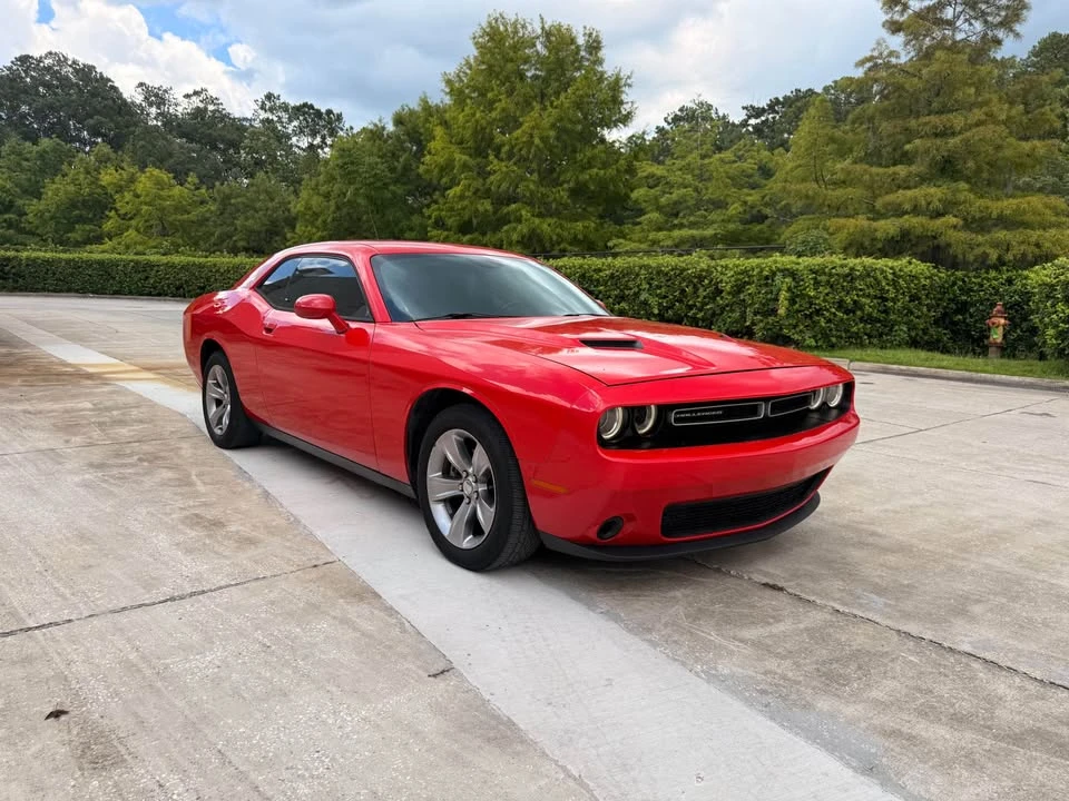 2016 Dodge Challenger 3rd Gen - Image 3 of 11