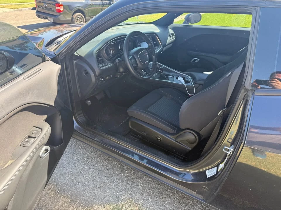 2016 Dodge Challenger 3rd Gen - Image 6 of 8