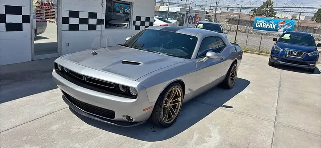 2016 Dodge Challenger SXT Plus Coupe 2D