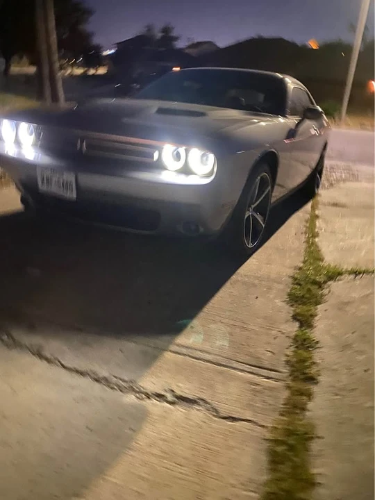 2016 Dodge Challenger 3rd Gen - Image 2 of 9