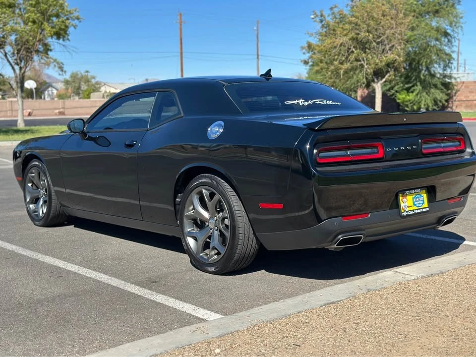 2016 Dodge Challenger 3rd Gen - Image 3 of 12